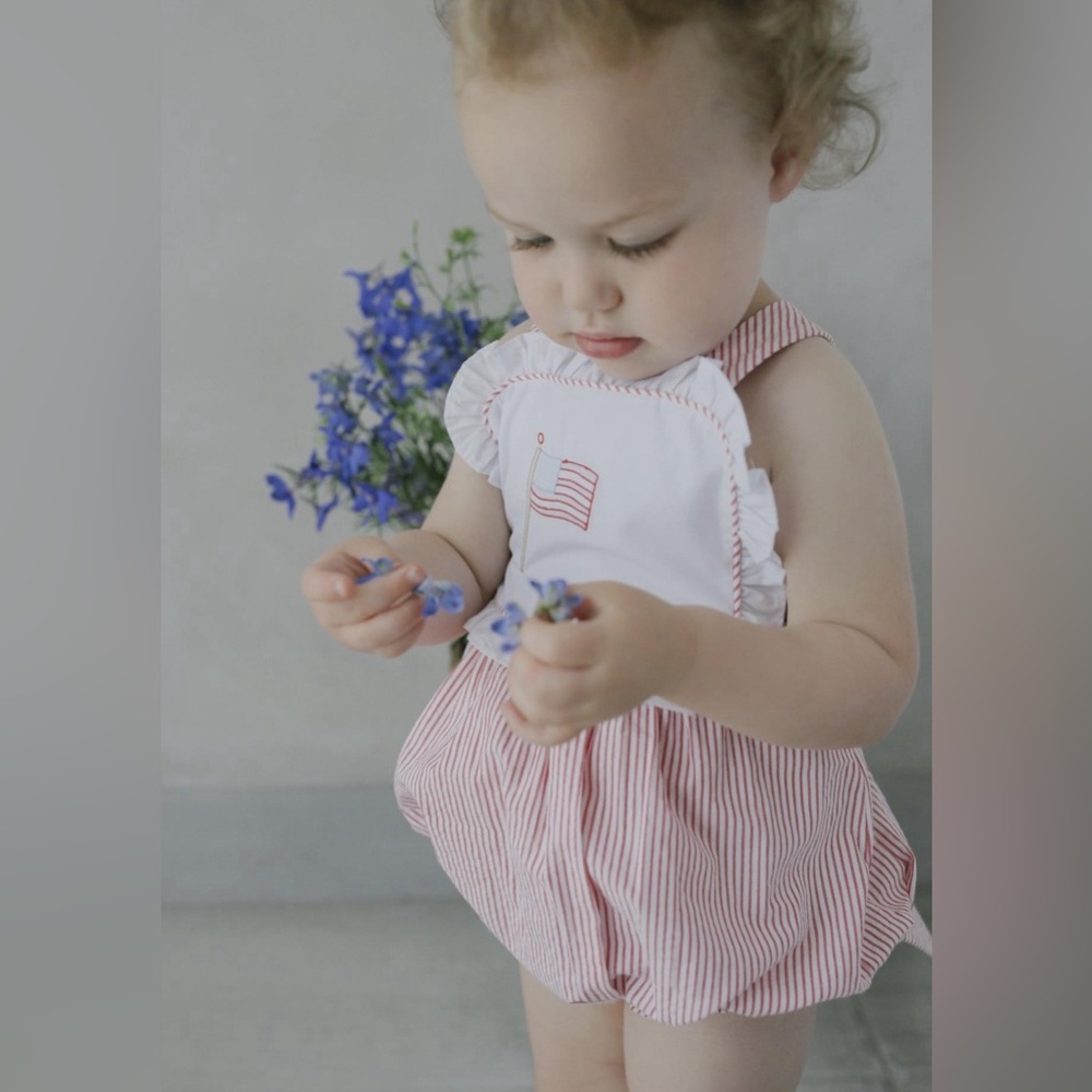 Little English - Ava Flag Bubble - Size 6M